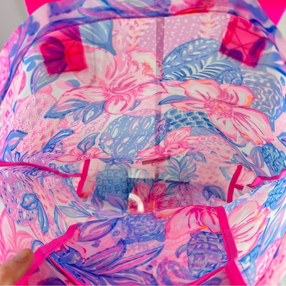 LILLY PULITZER Snappy Turtle Mesh Tote - Picture 6 of 8